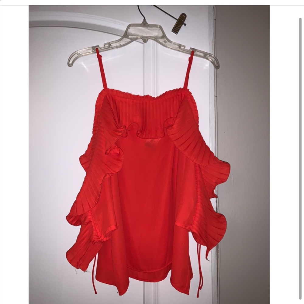 A. Calen by Flying Tomato Red Cold Shoulder Ruffle sleeve blouse M